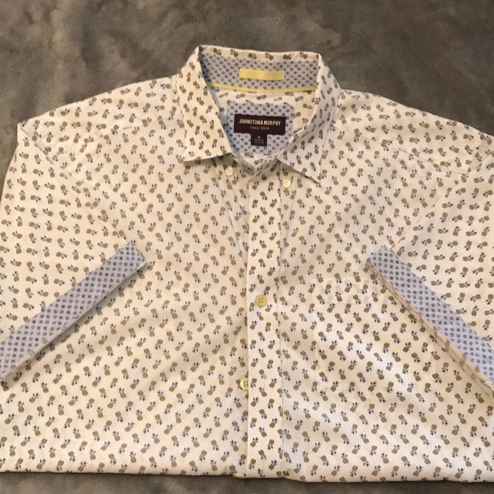 Johnston & Murphy pineapple mens medium short sleeve